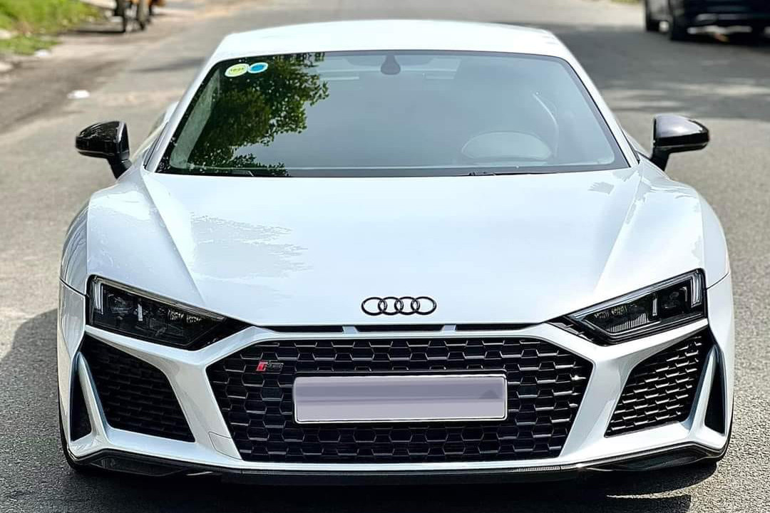 Siêu xe Audi R8 vừa được ông Đặng Lê Nguyên Vũ mua chính thức bị khai tử